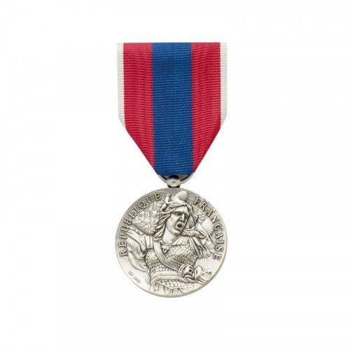 Médaille pendante défense nationale argent
