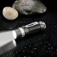 Lampe Tactique Niteye RAPTOR RRT03 - 1400Lumens