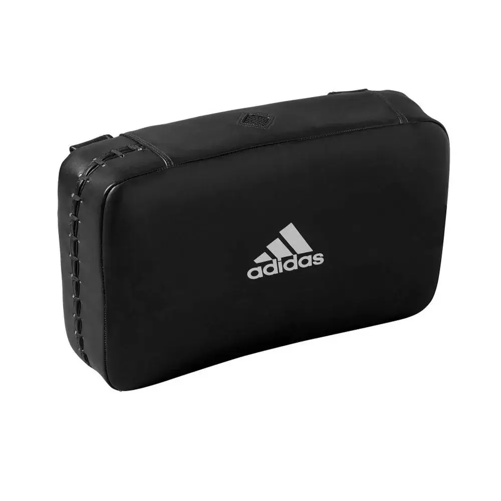 PAO iranien - Adidas