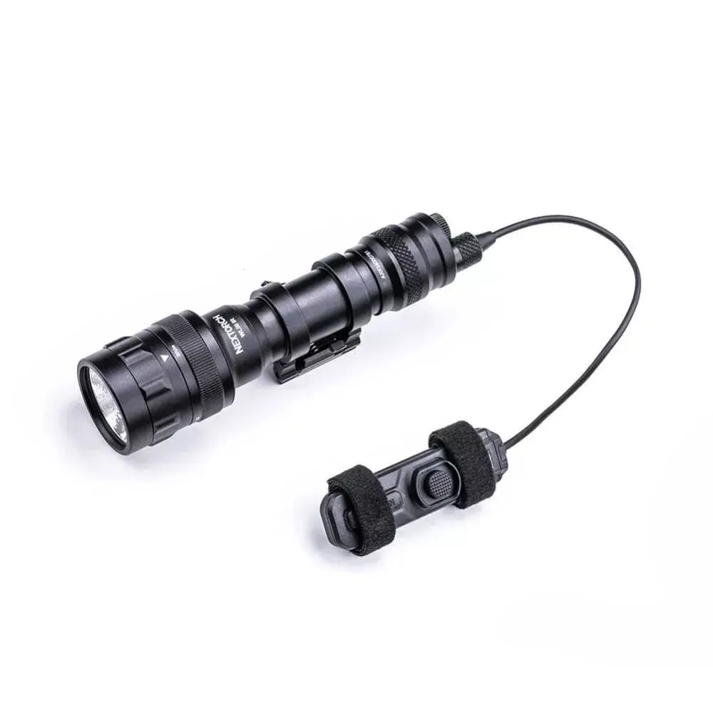 Lampe Tactique pour arme longue - NEXTORCH Lampe Tactique pour arme longue - NEXTORCH