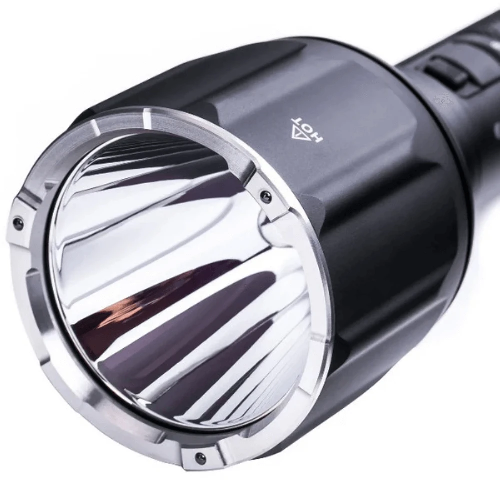 Lampe Tactique P82C - 2 200 lumens - Nextorch