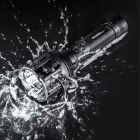 Lampe Tactique P82C - 2 200 lumens - Nextorch